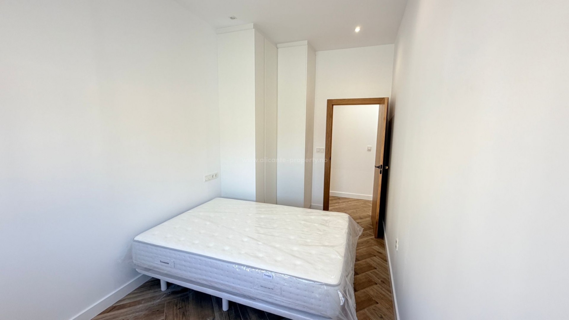Bungalow in Catral