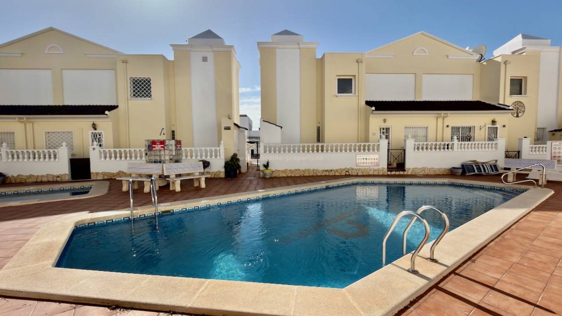 Bungalow in Doña Pepa