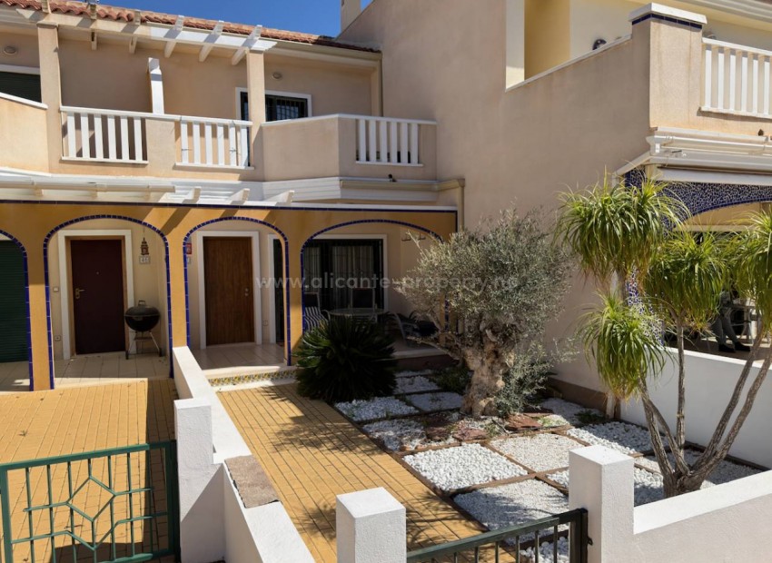Bungalow in Doña Pepa