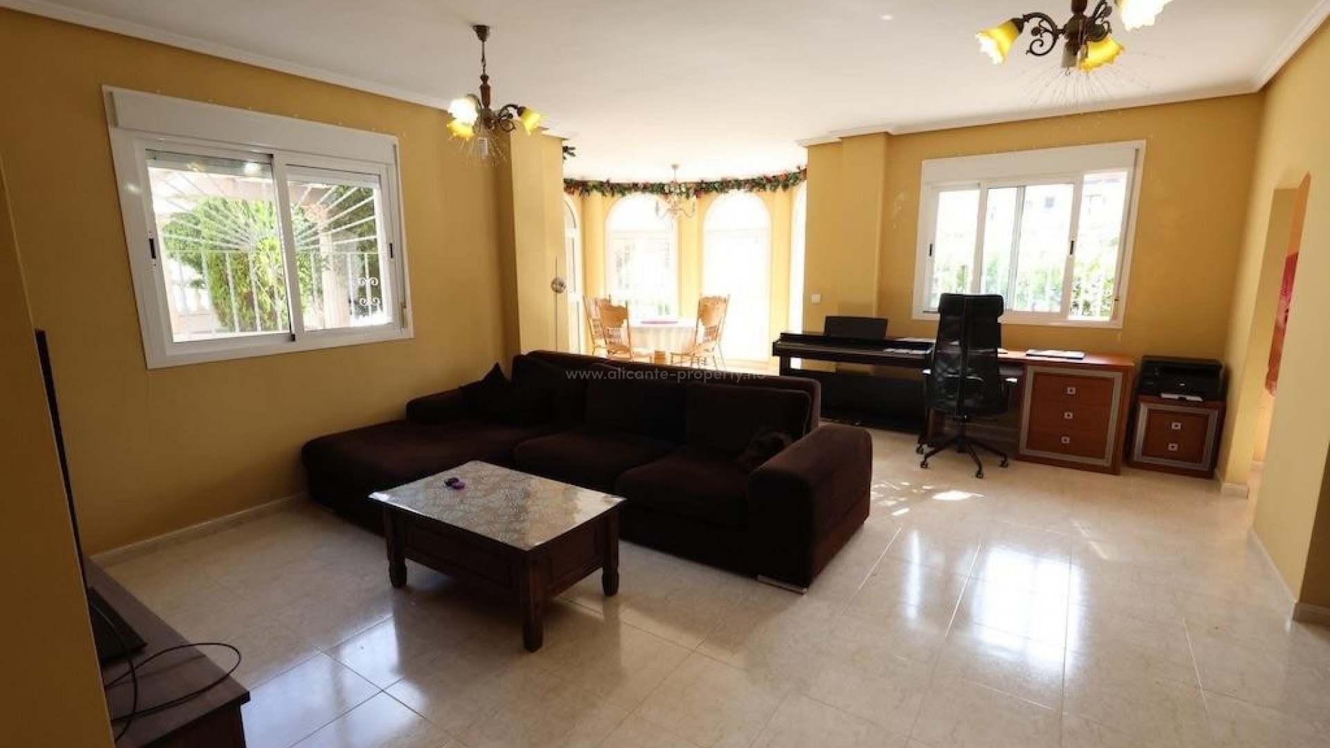 Bungalow in Doña Pepa