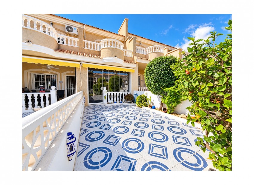 Bungalow in Doña Pepa