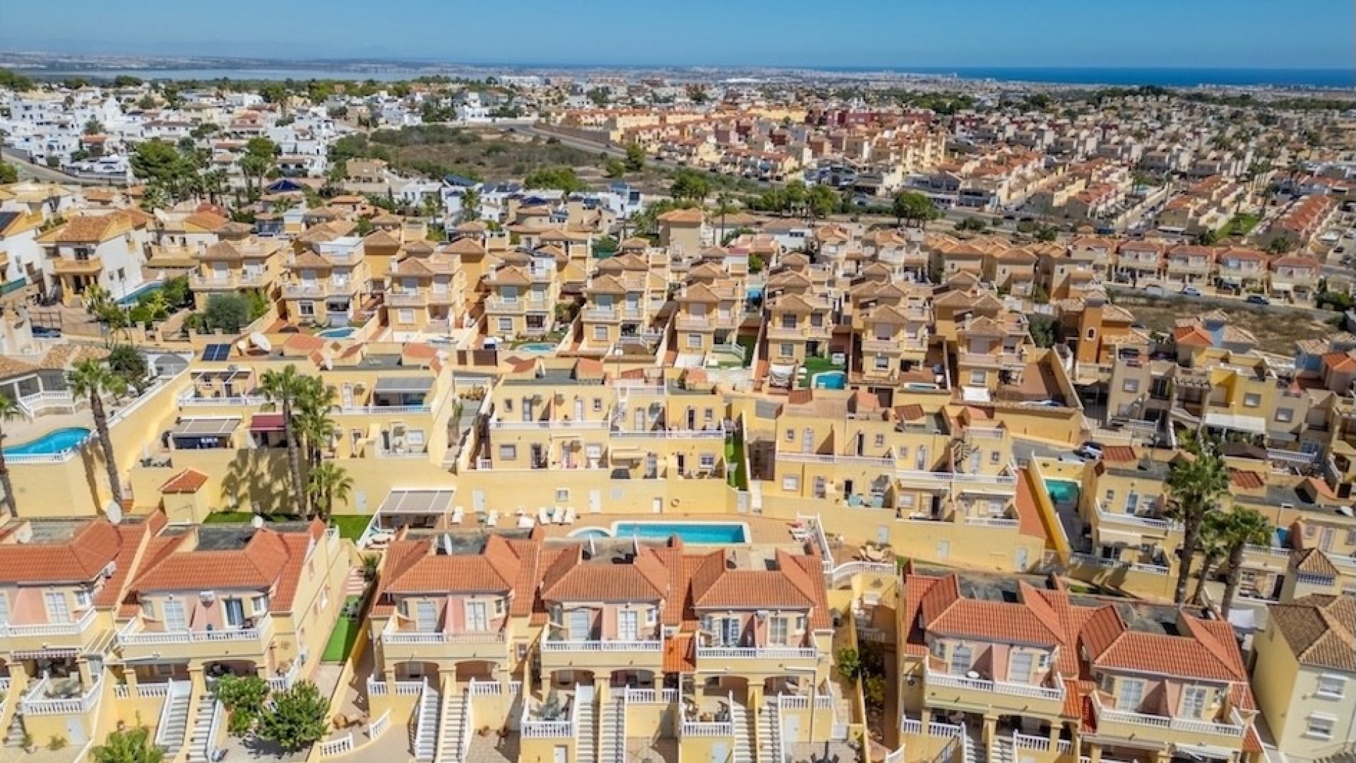 Bungalow in El Galan