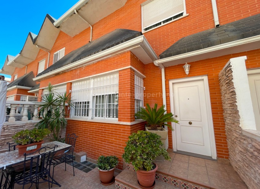 Bungalow in Elche Centro