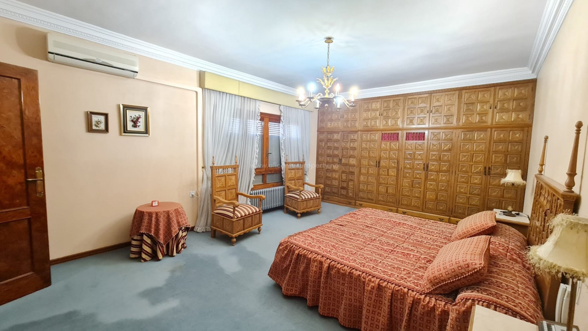 Bungalow in Elda Centro