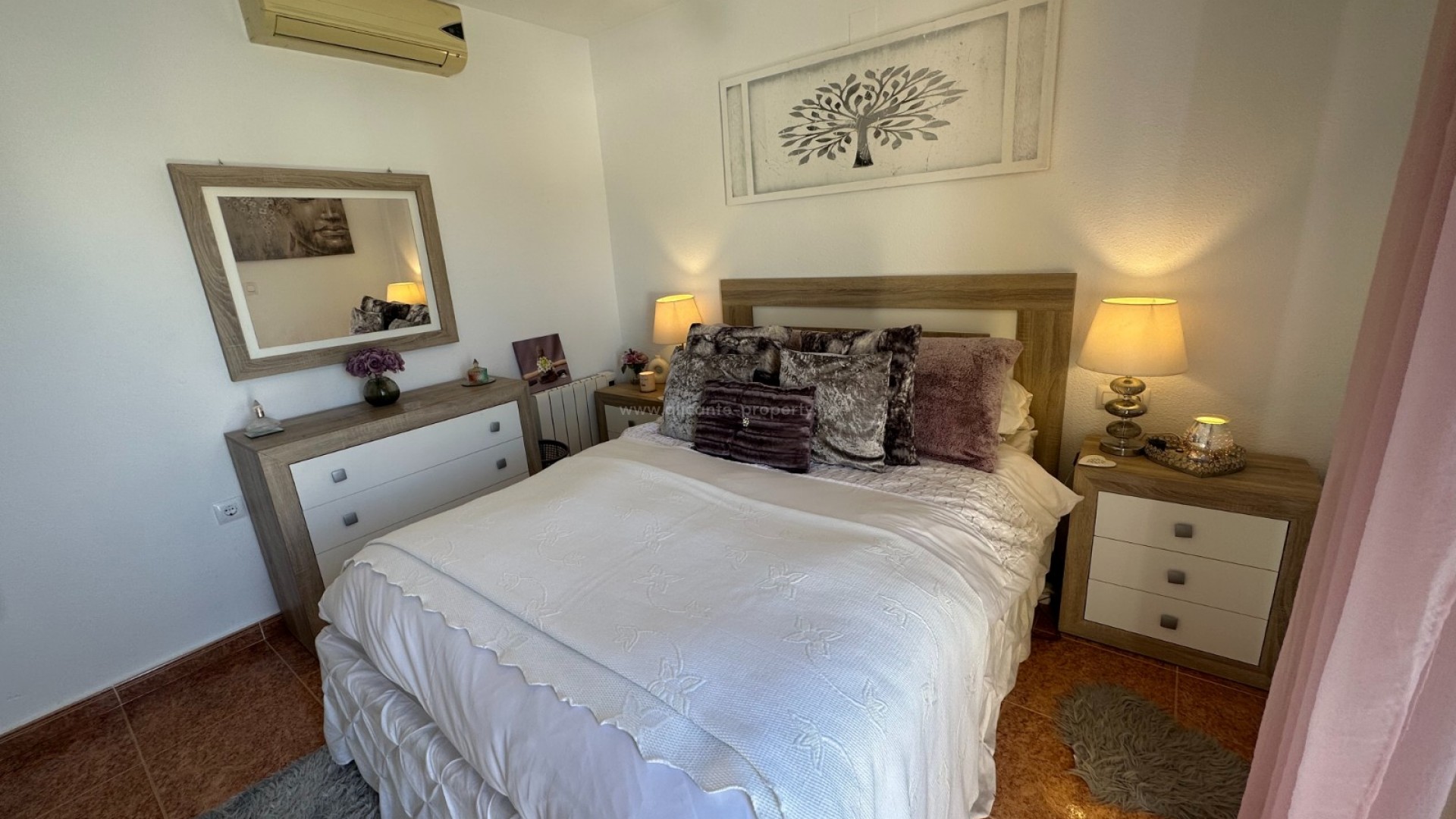 Bungalow in Entre Naranjos