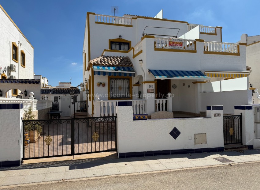 Bungalow in Entre Naranjos
