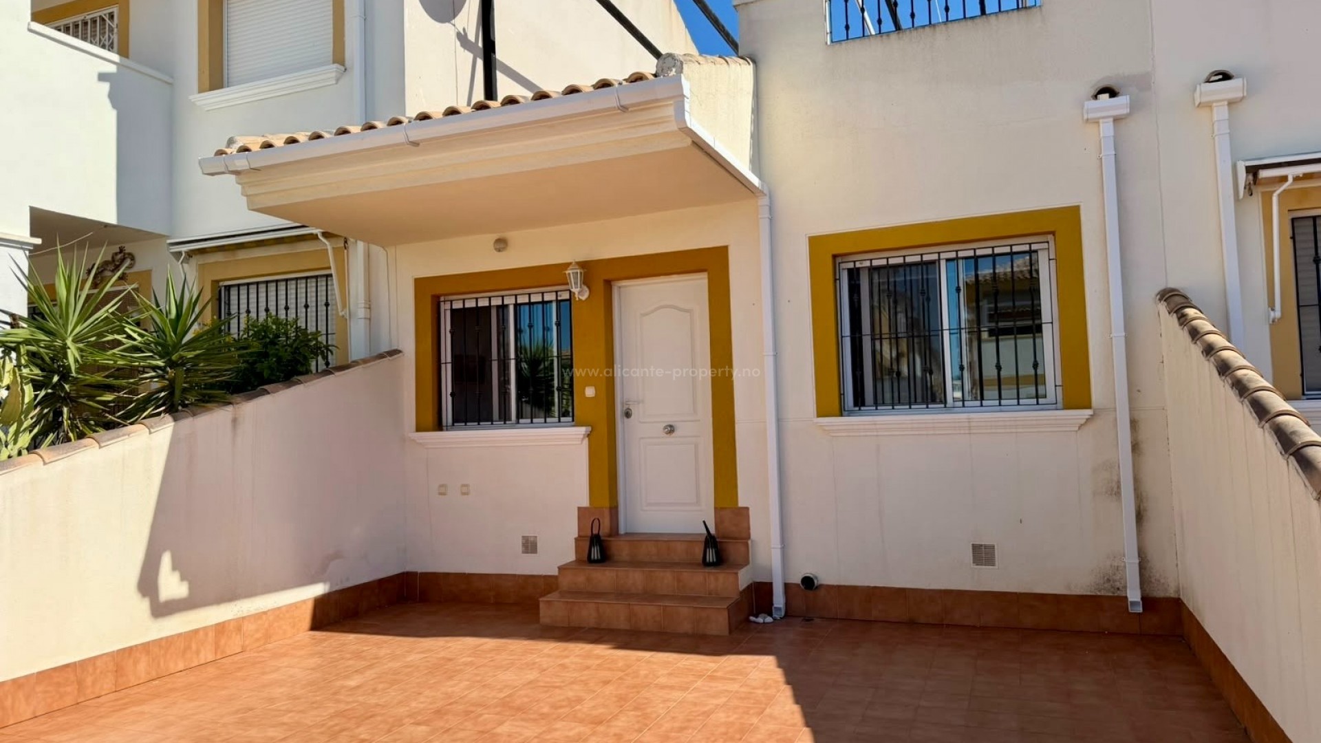 Bungalow in Entre Naranjos