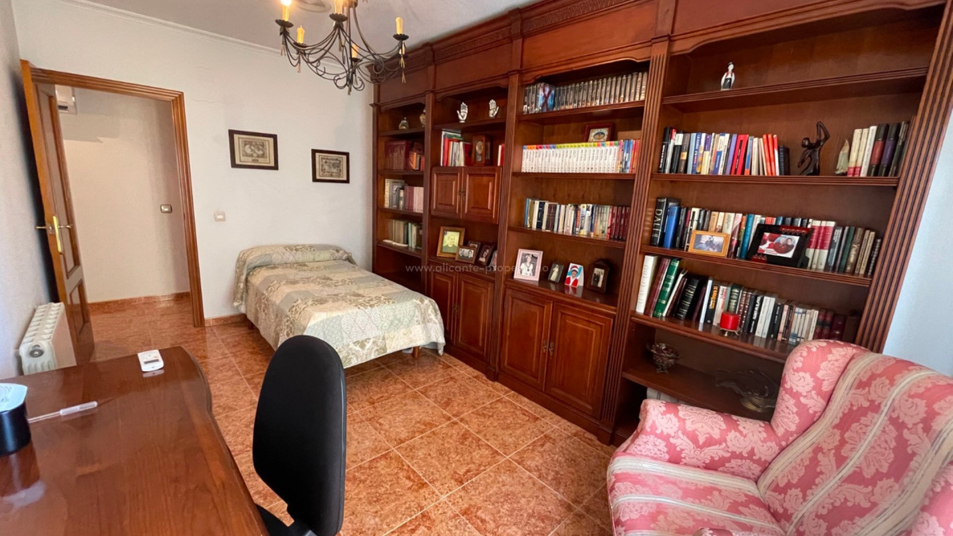 Bungalow in Formentera del Segura Centro