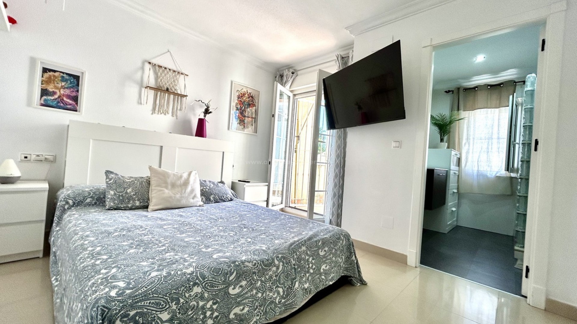 Bungalow in Heredades