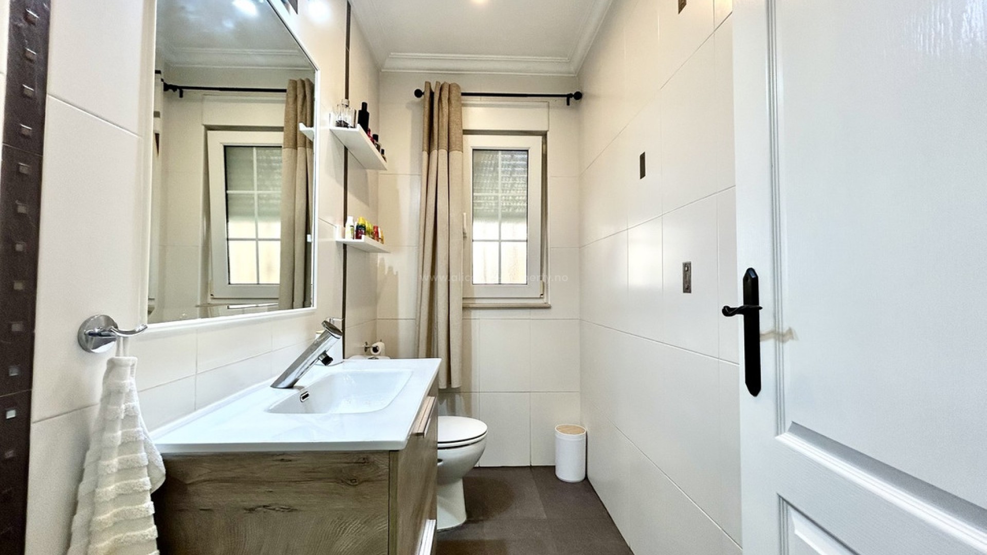 Bungalow in Heredades
