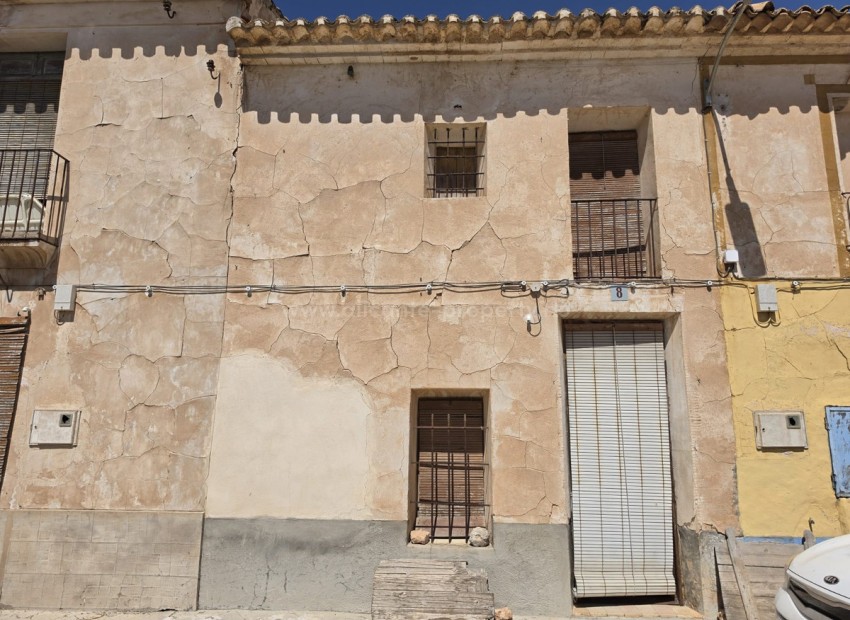 Bungalow in Hondón de las Nieves Centro