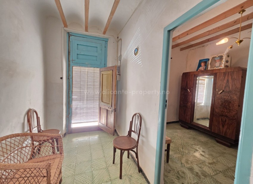 Bungalow in Hondón de las Nieves Centro