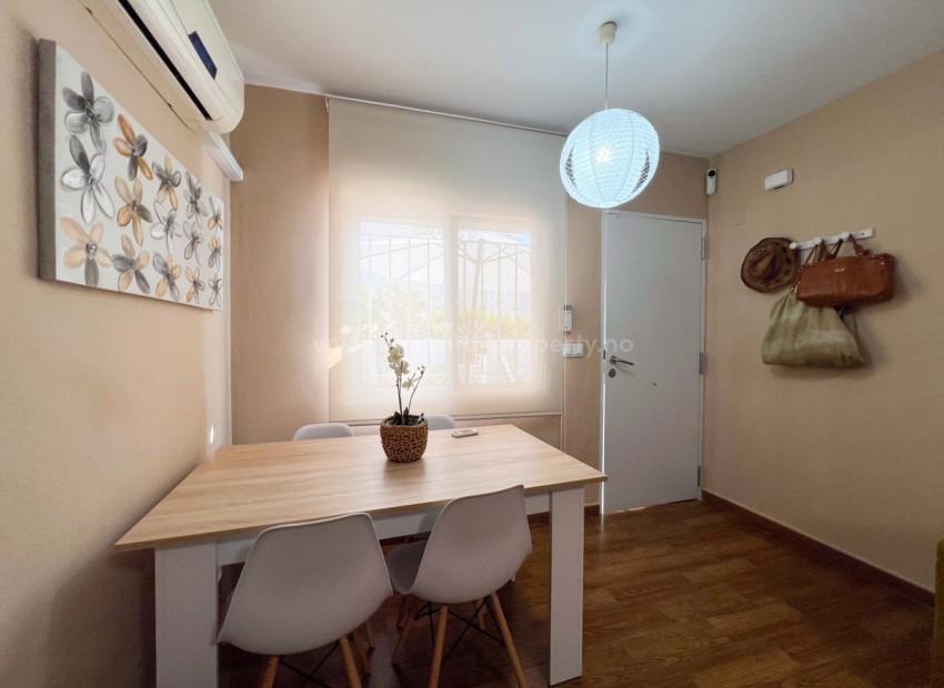 Bungalow in La Mata