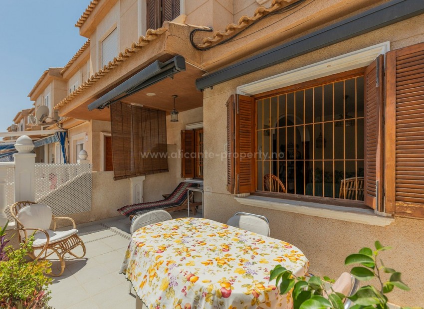 Bungalow in La Mata