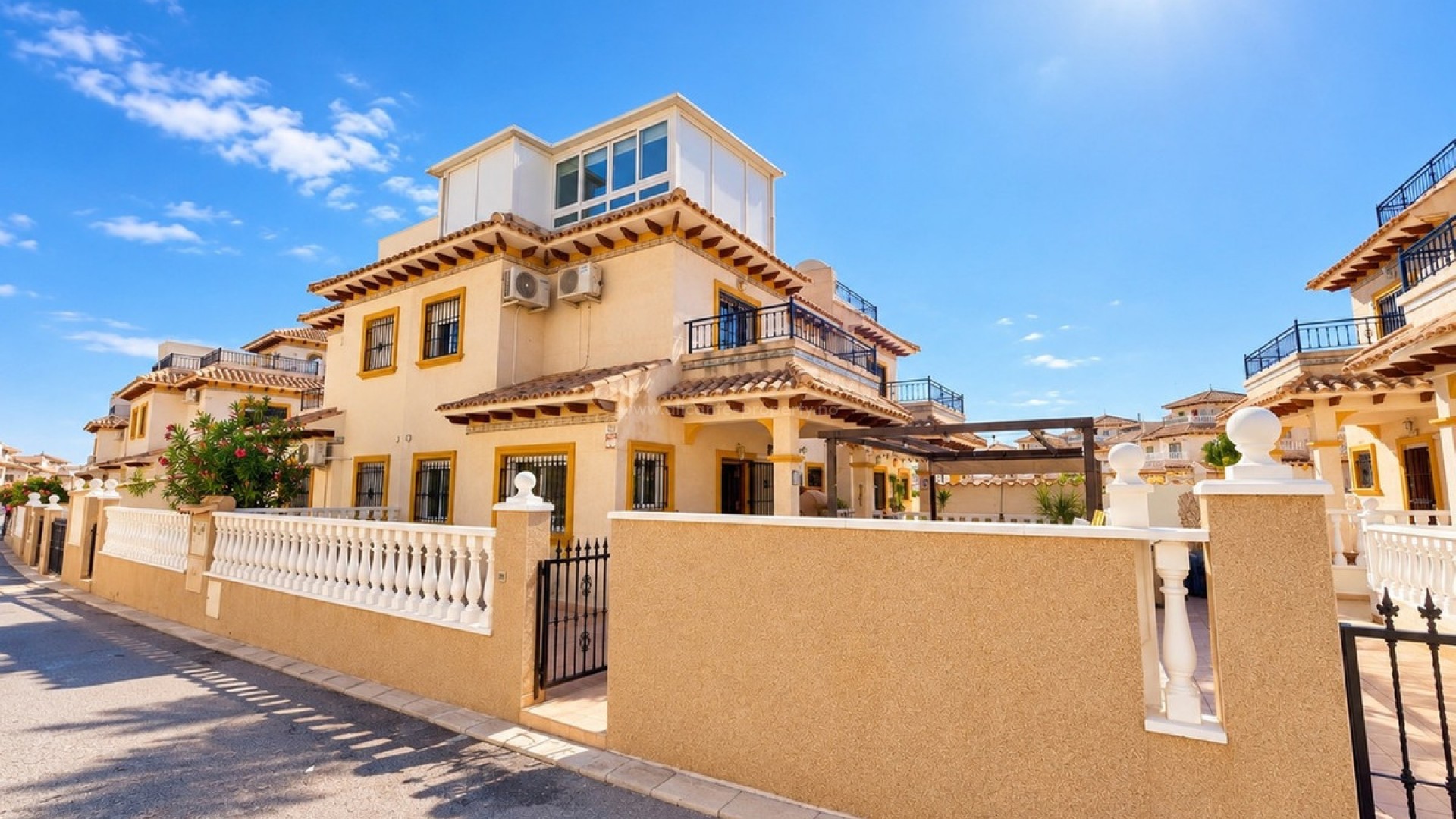 Bungalow in La Zenia
