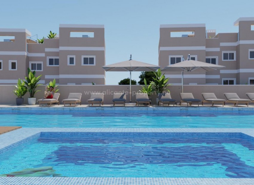 Bungalow in Lo Romero Golf