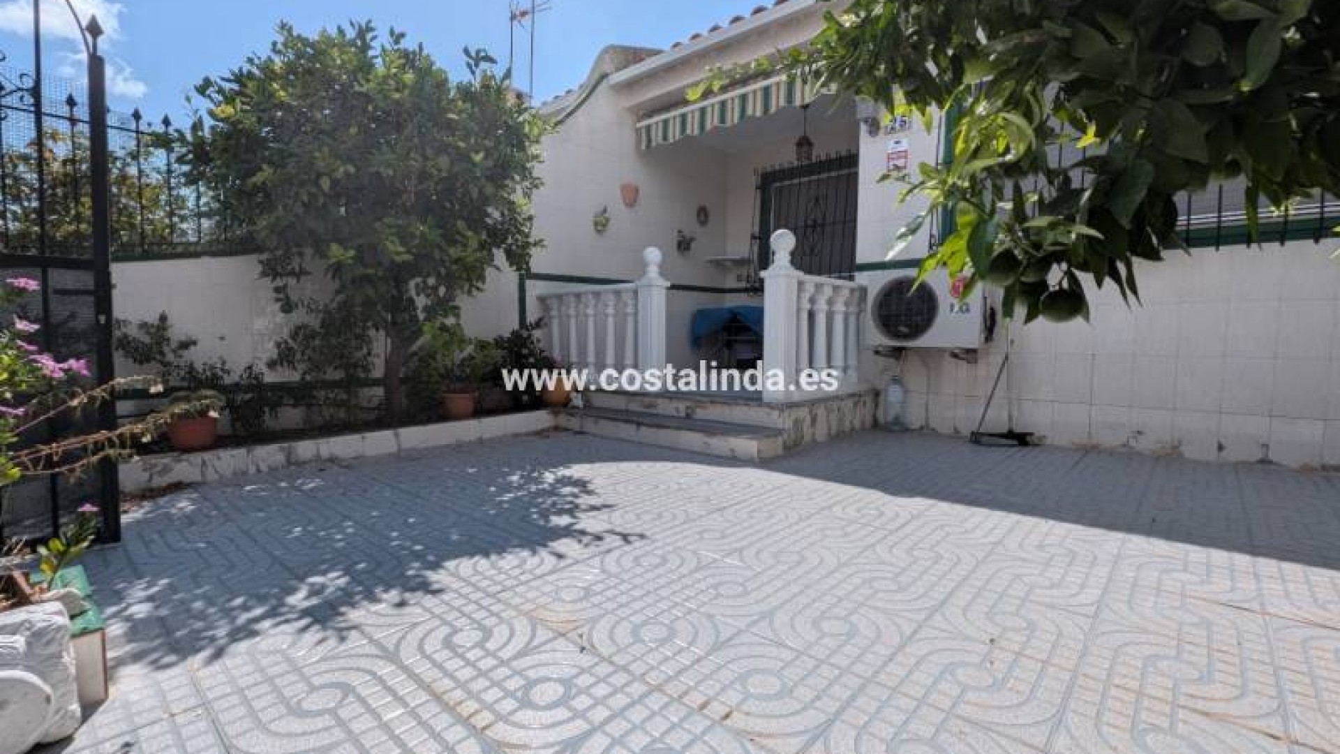 Bungalow in Los Alcazares