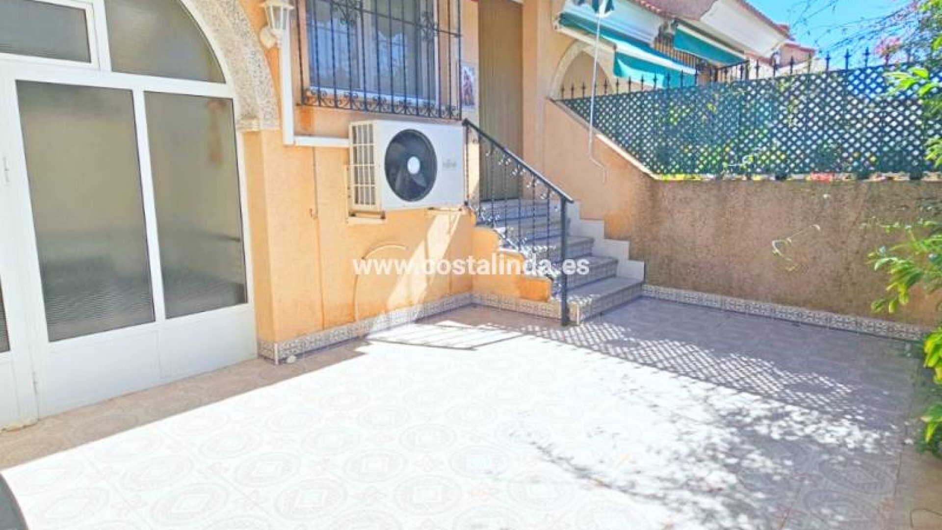 Bungalow in Los Alcazares