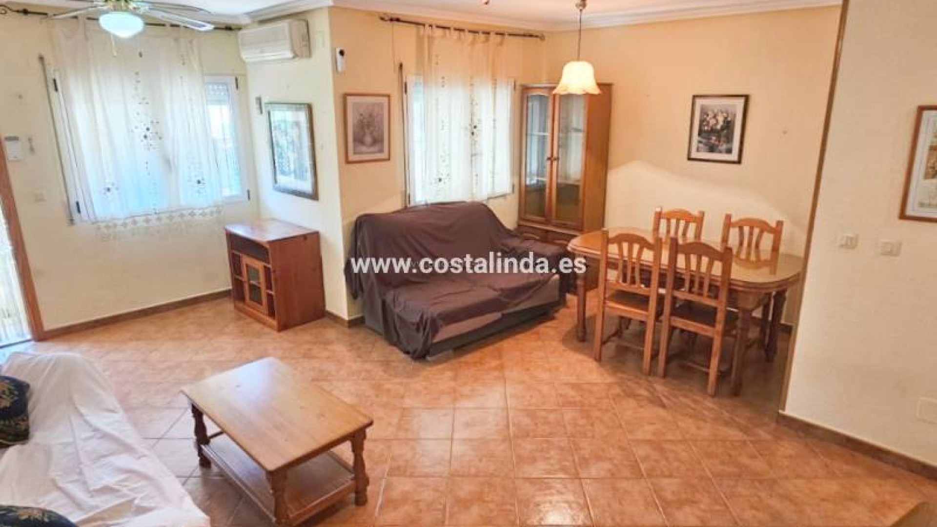 Bungalow in Los Alcazares