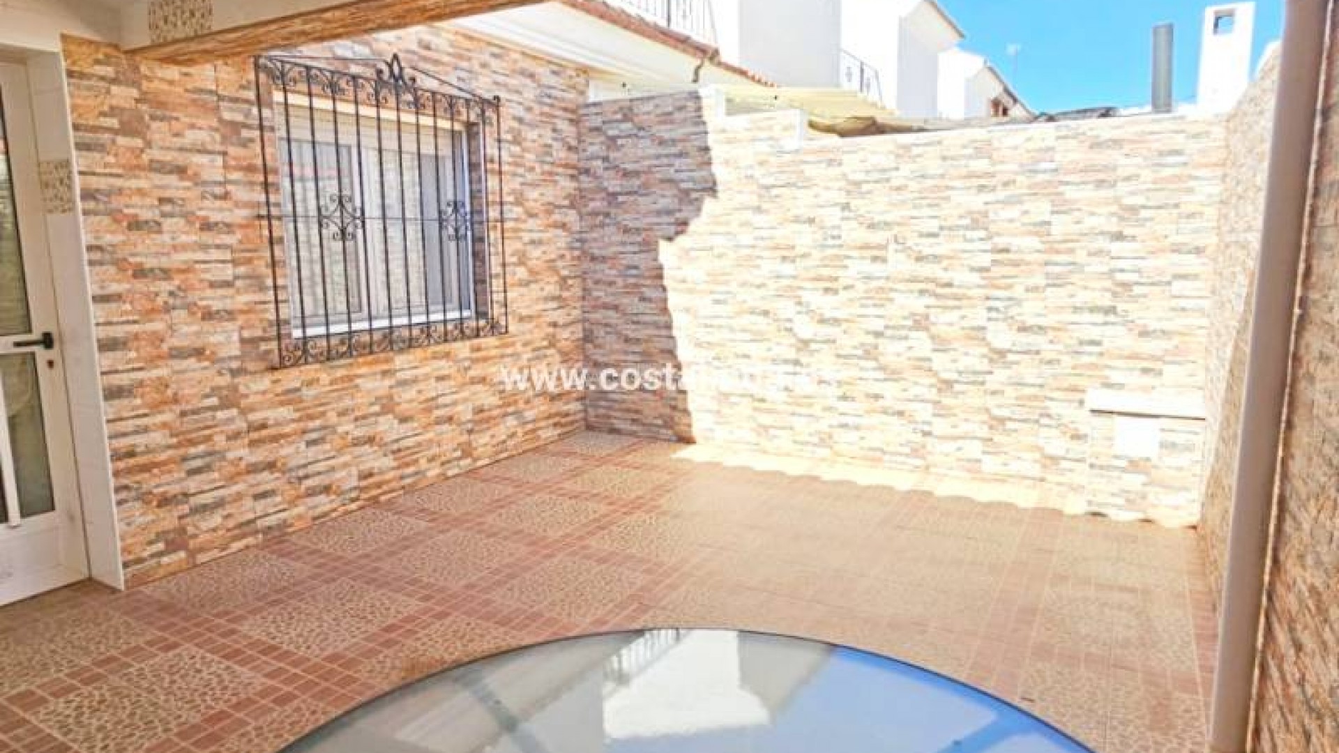 Bungalow in Los Alcazares