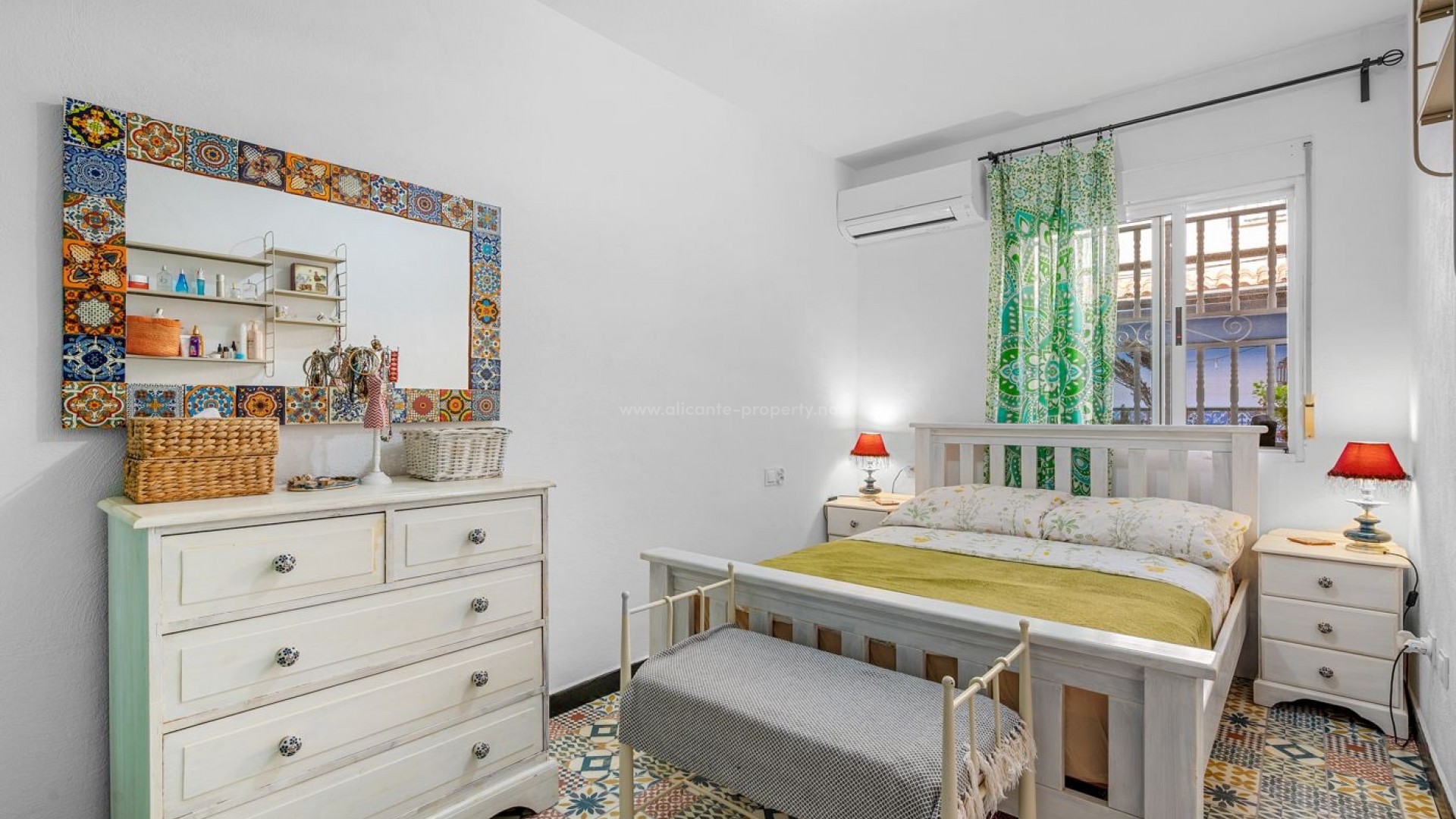 Bungalow in Los Alcazares