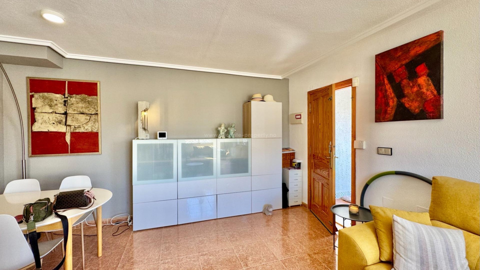 Bungalow in Los Altos
