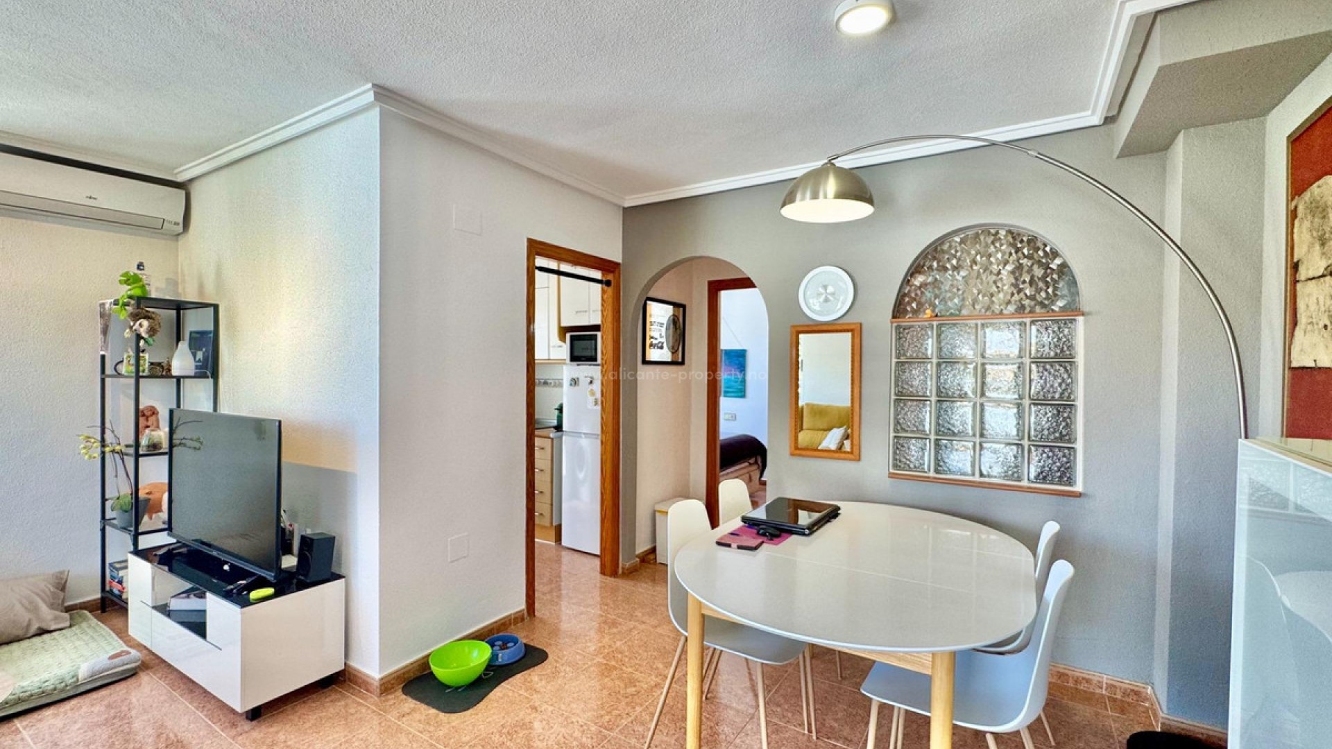 Bungalow in Los Altos
