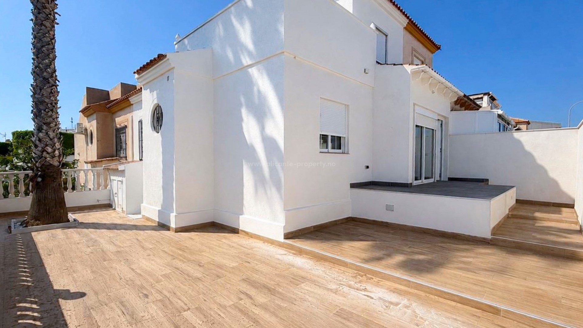 Bungalow in Los Altos