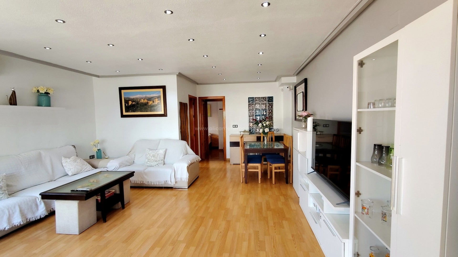 Bungalow in Los Altos