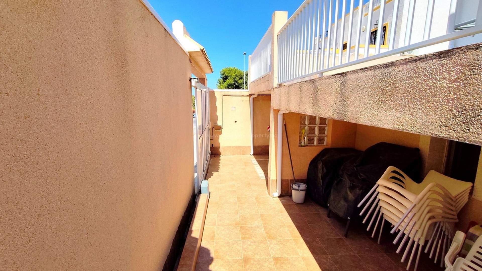 Bungalow in Los Altos