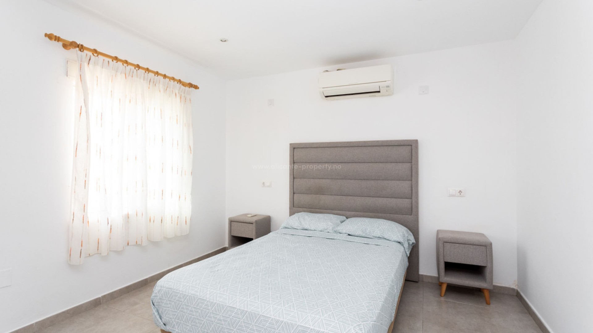 Bungalow in Los Montesinos Centro