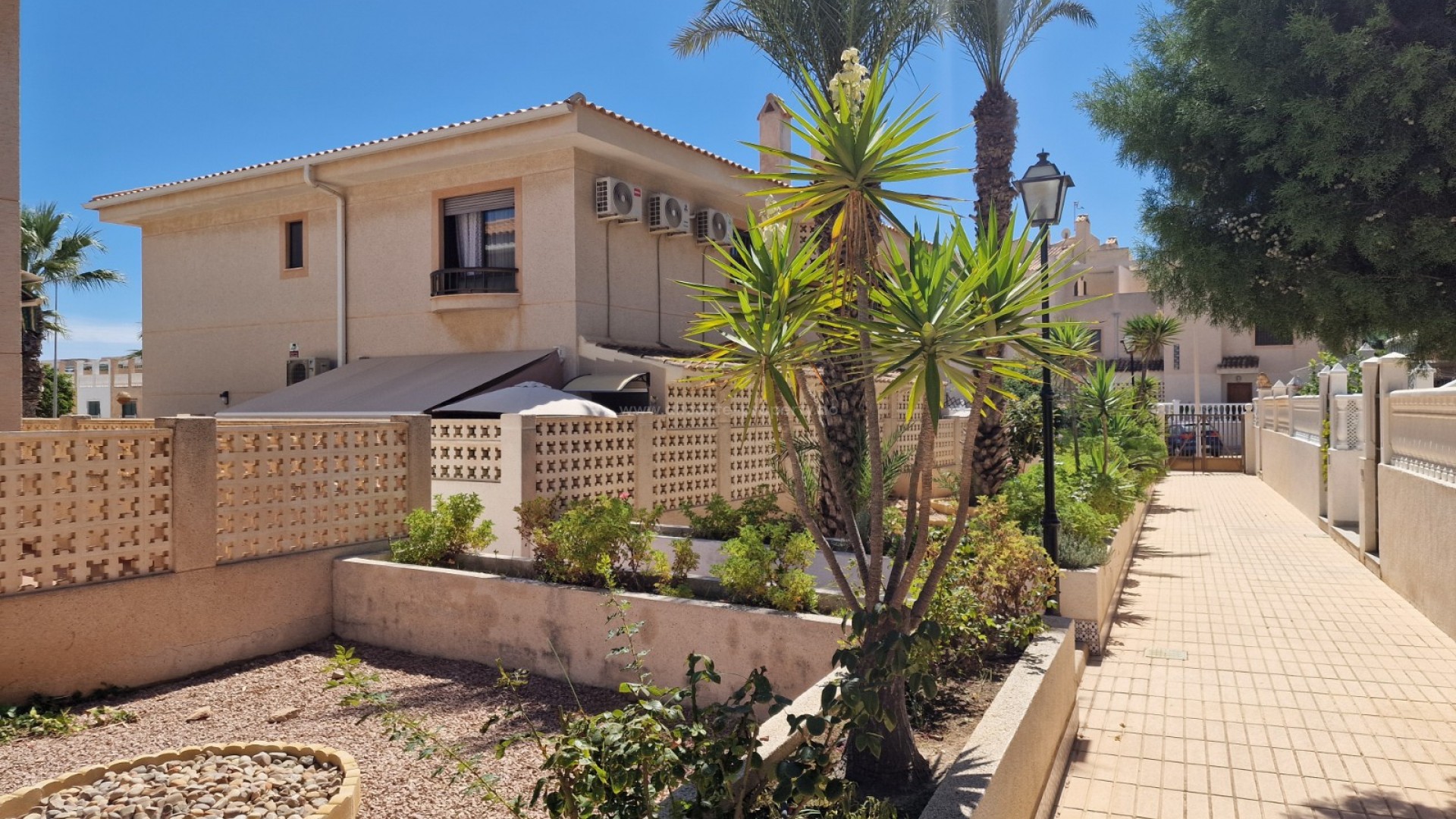 Bungalow in Mercadona Area