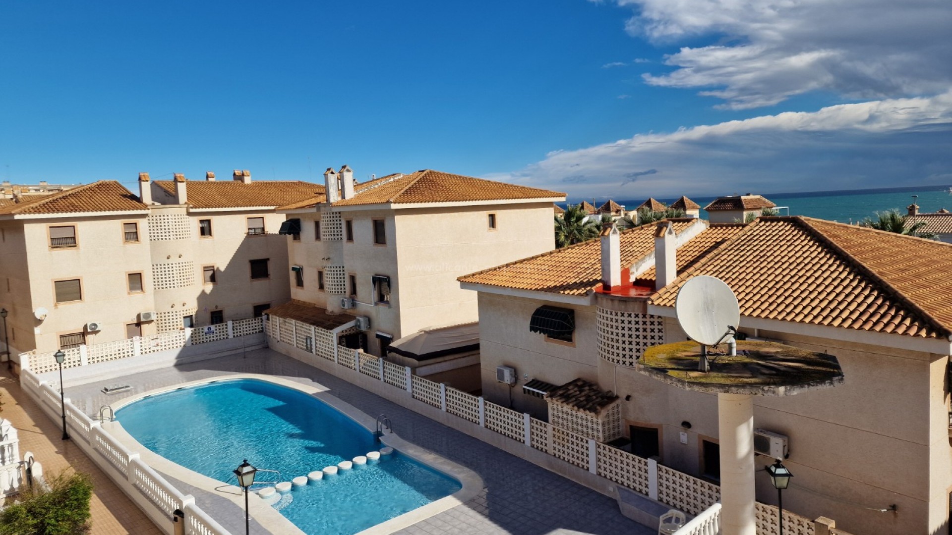 Bungalow in Mercadona Area