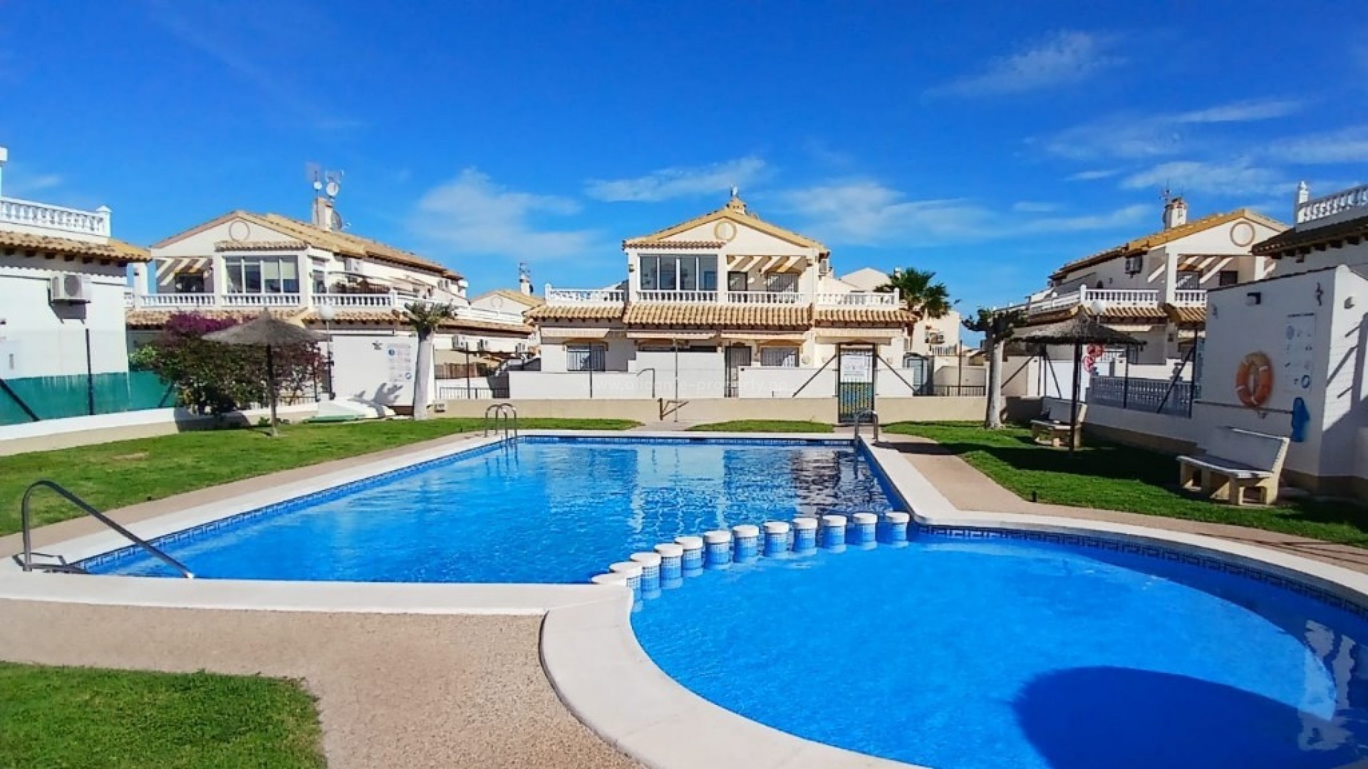 Bungalow in Orihuela Costa