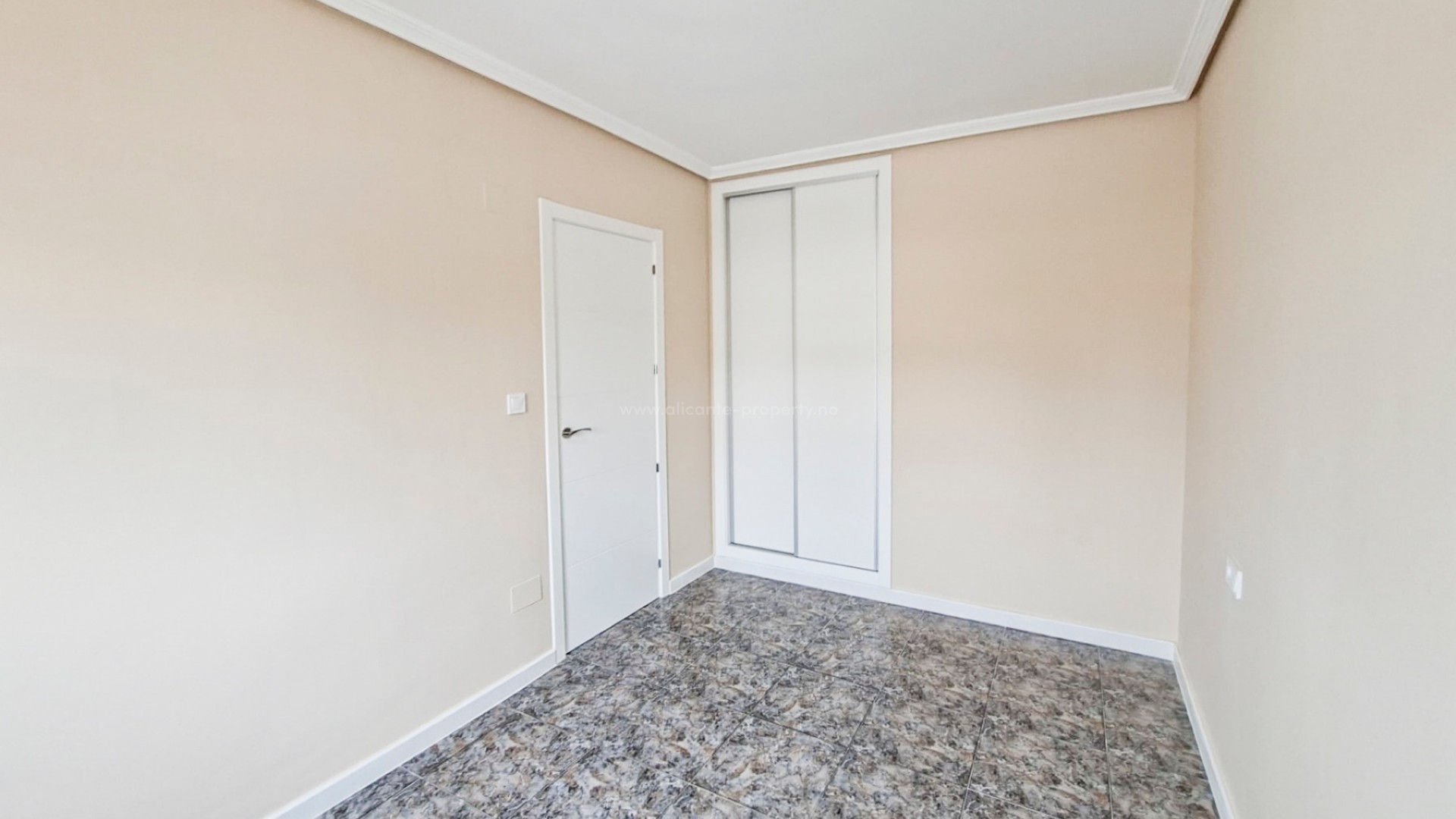 Bungalow in Orihuela Costa