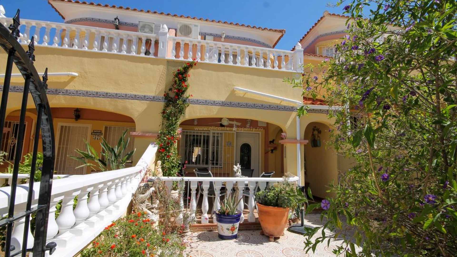 Bungalow in Orihuela Costa