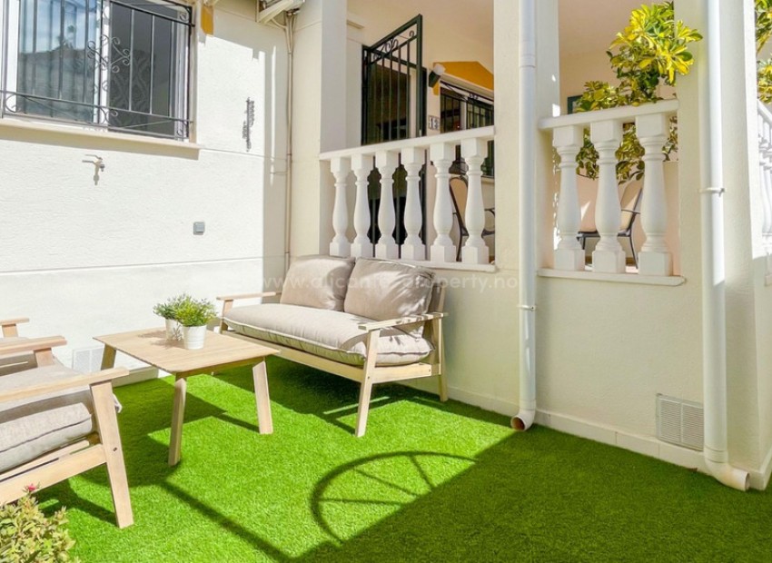 Bungalow in Orihuela Costa