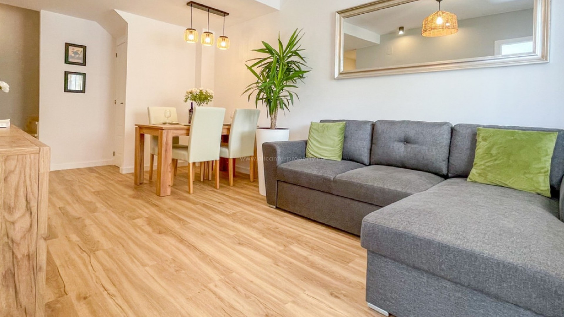 Bungalow in Orihuela Costa
