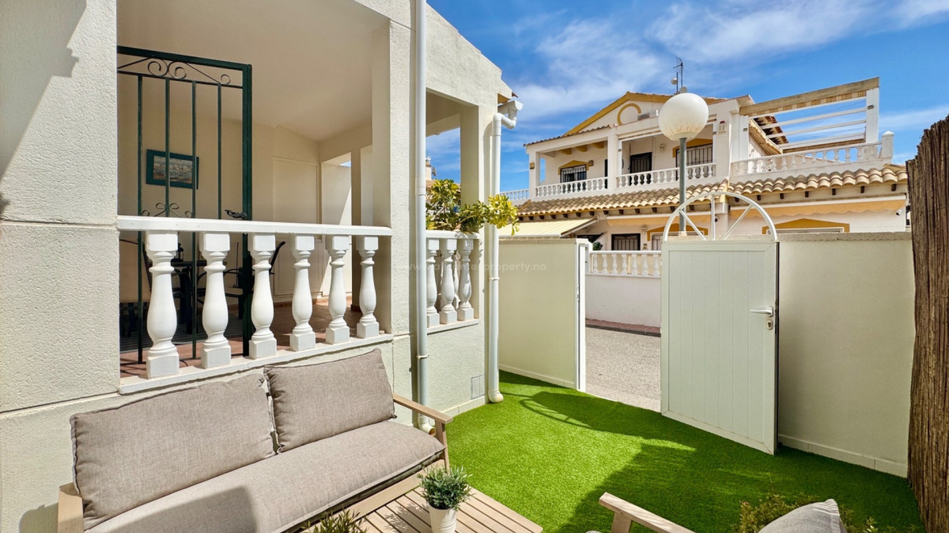 Bungalow in Orihuela Costa