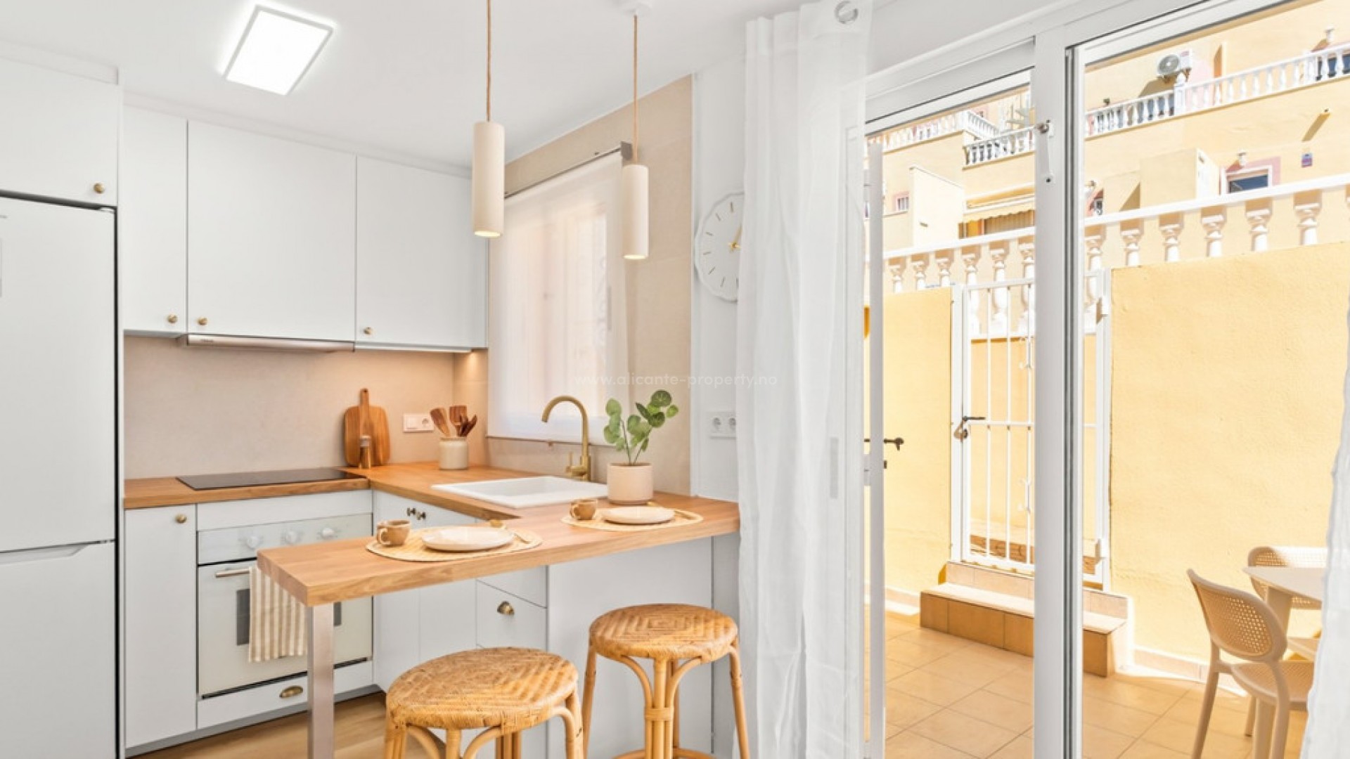 Bungalow in Orihuela Costa