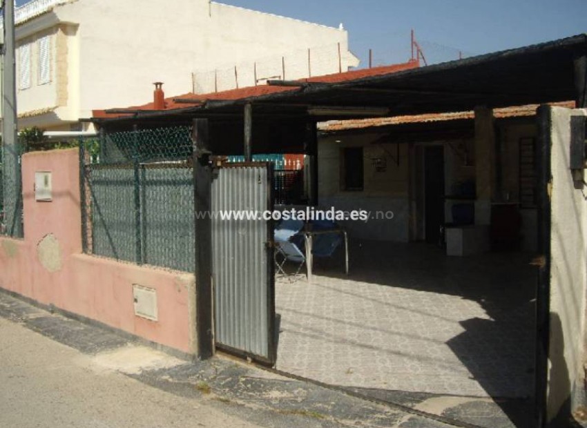 Bungalow in Paraje Casas del Cura