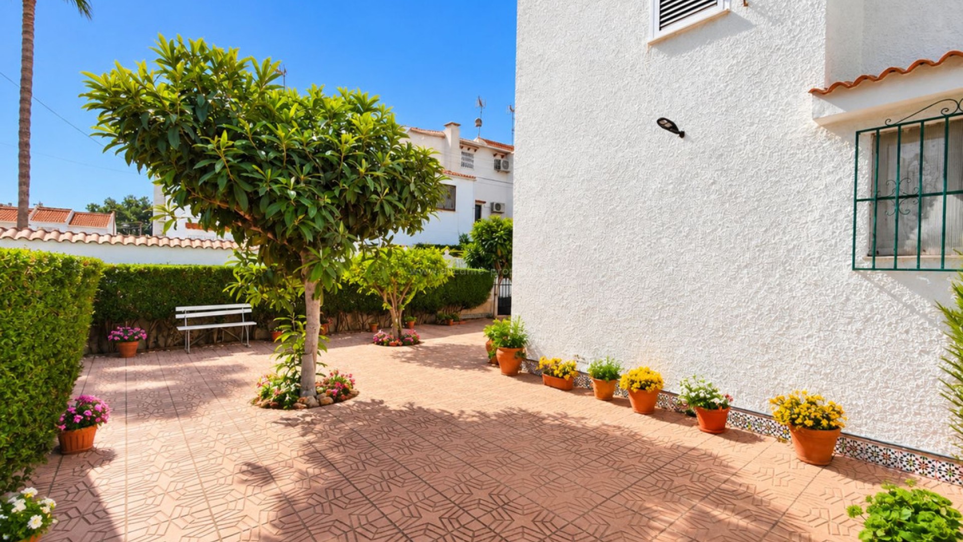 Bungalow in Playa de los Locos