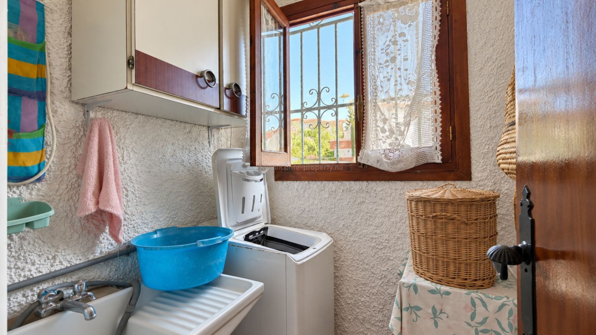 Bungalow in Playa de los Locos
