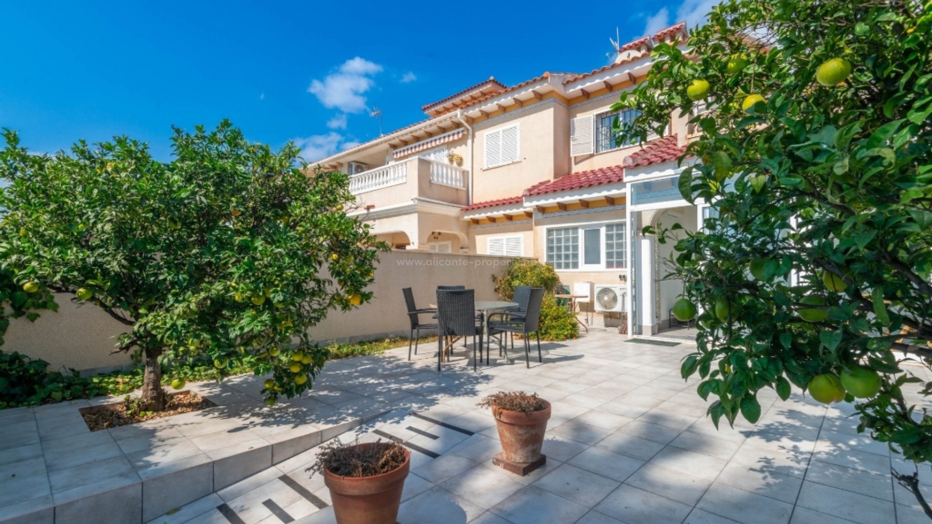 Bungalow in Playa Flamenca