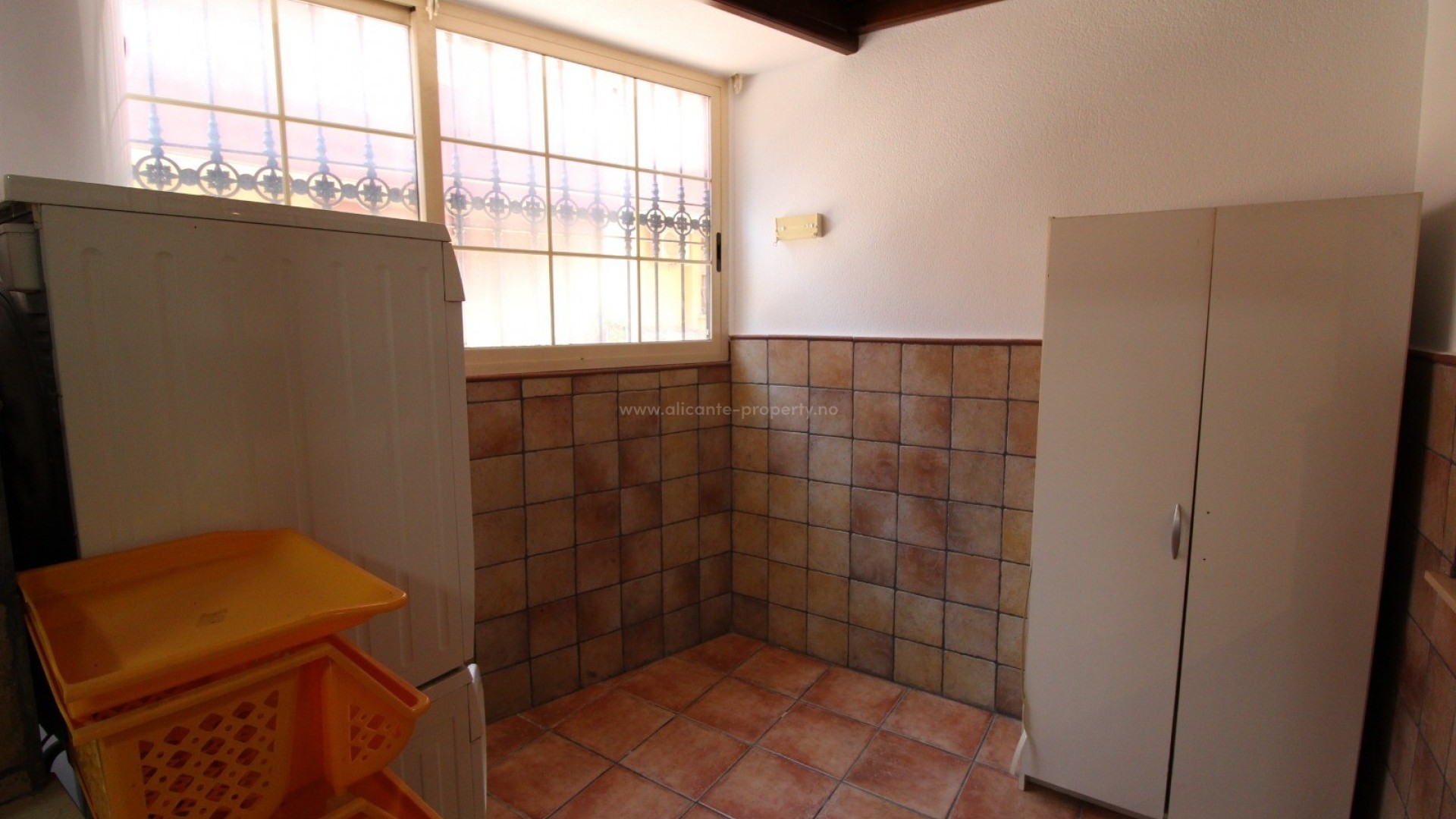 Bungalow in pueblo