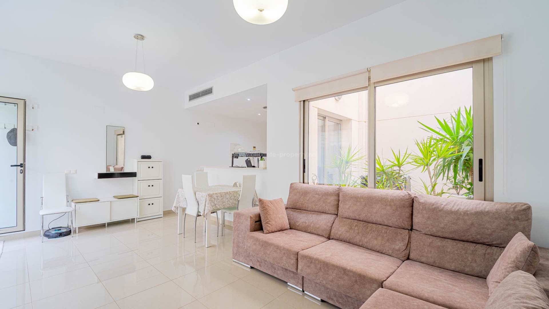 Bungalow in Punta Prima