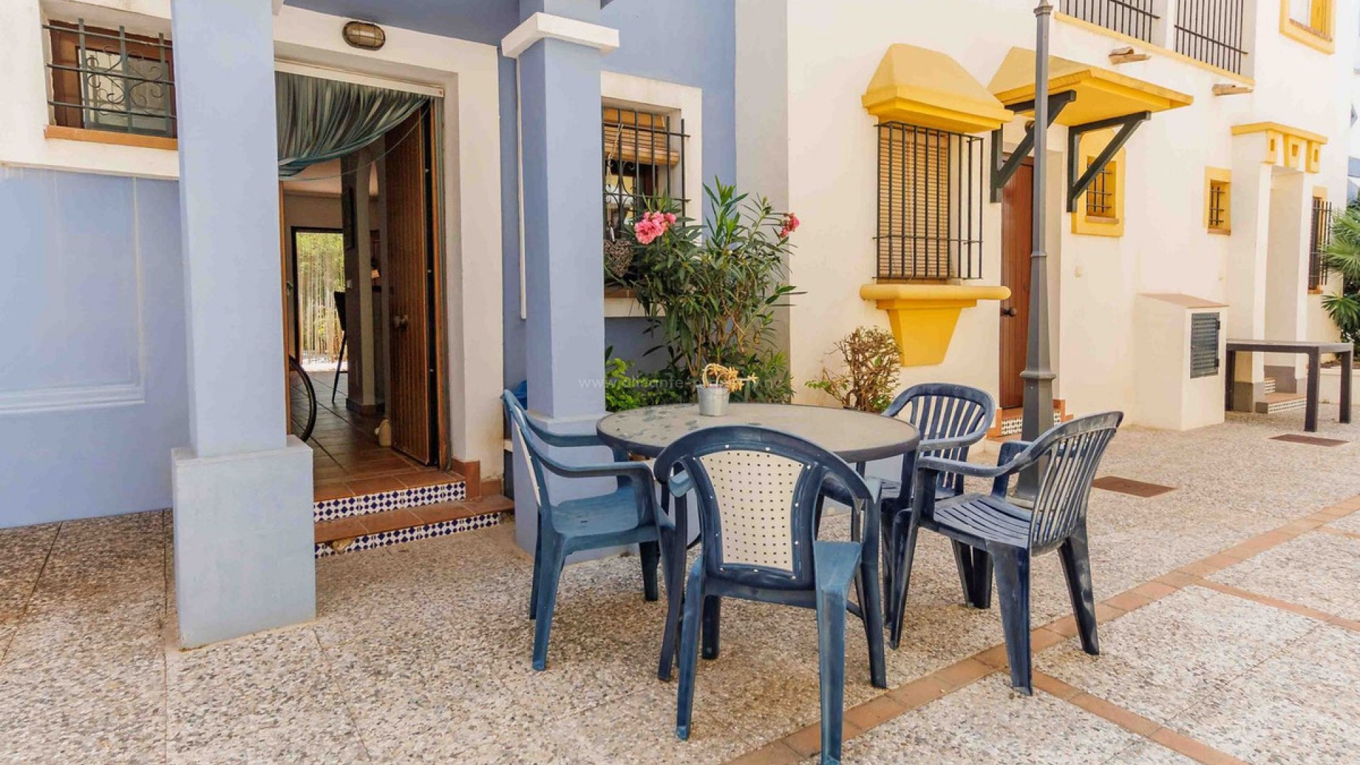Bungalow in Roda