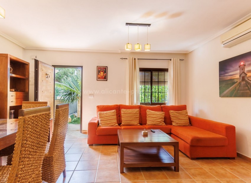 Bungalow in Roda