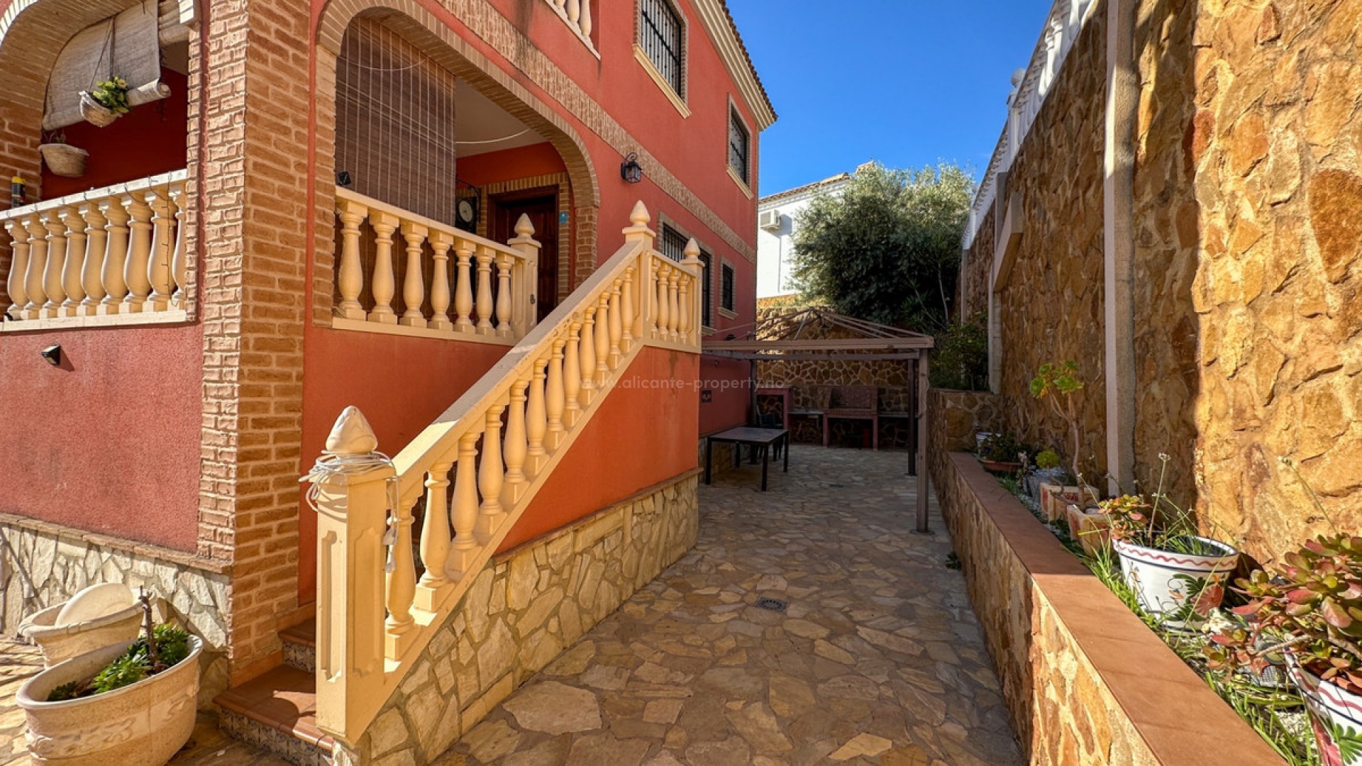 Bungalow in San Miguel de Salinas Centro