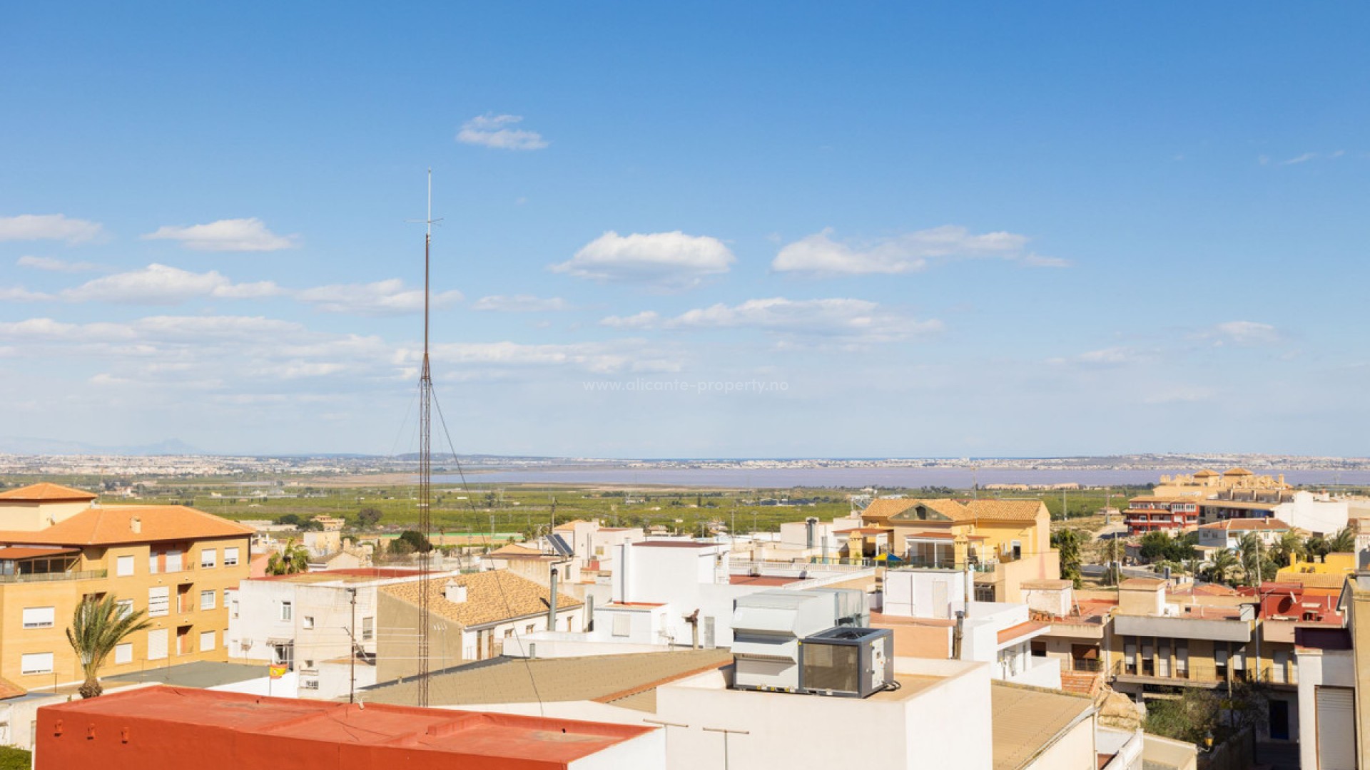 Bungalow in San Miguel de Salinas Centro